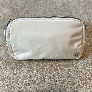 *SOLD*Lululemon Everywhere Crossbody Bag